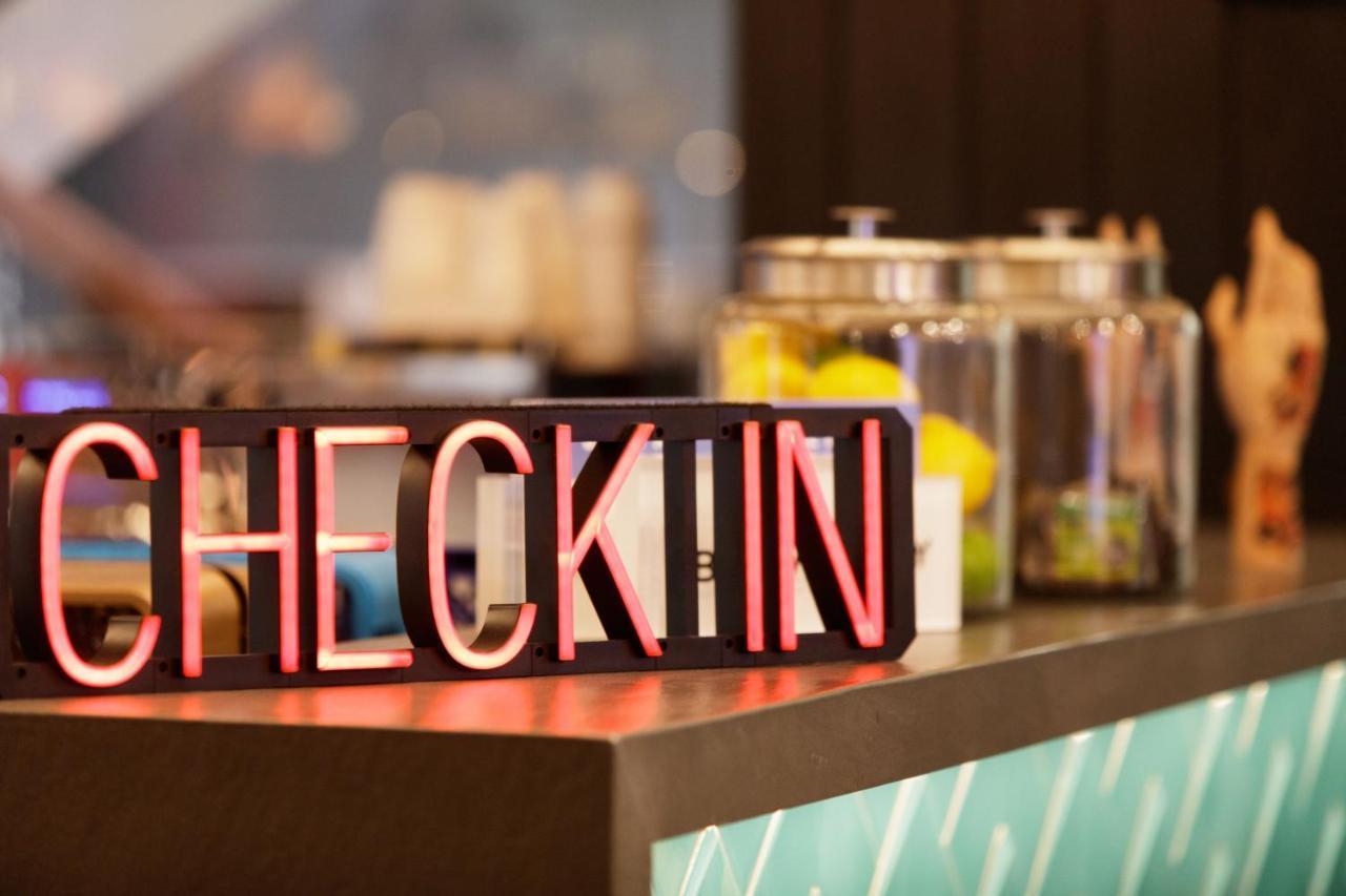 Moxy Richmond Downtown酒店 外观 照片